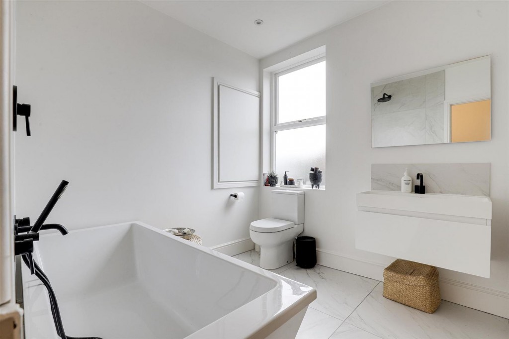 Porchester Road, Nottingham, NG3