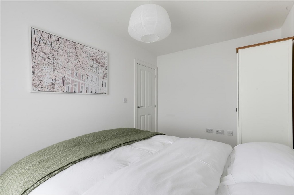 Meden Avenue, New Houghton, NG19