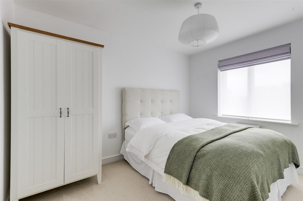 Meden Avenue, New Houghton, NG19