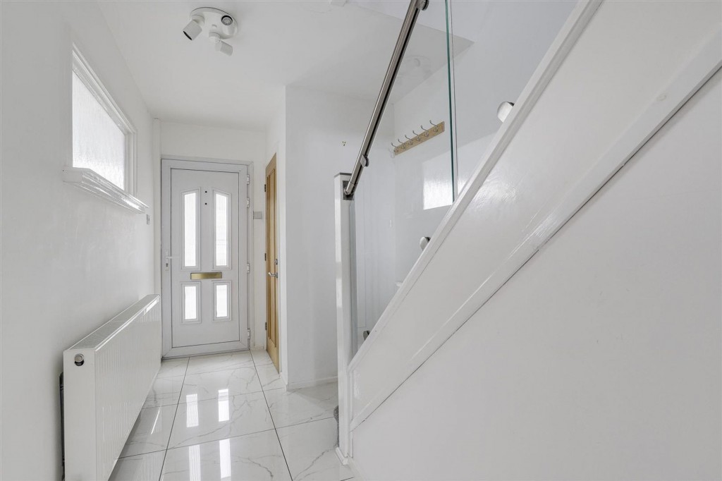 Winterton Close, Arnold, NG5