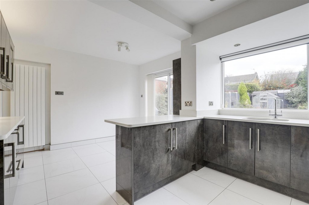 Winterton Close, Arnold, NG5