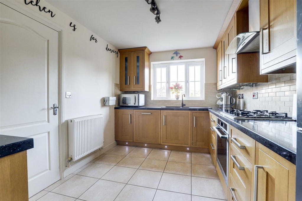 Pennyfields Boulevard, Long Eaton, NG10