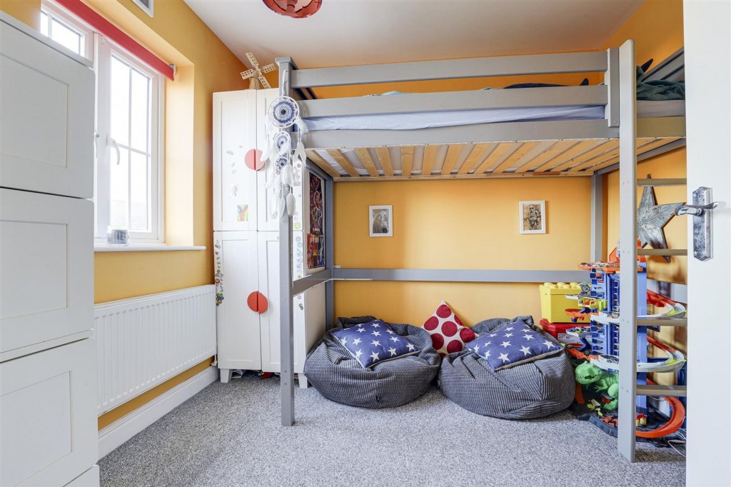 Pennyfields Boulevard, Long Eaton, NG10