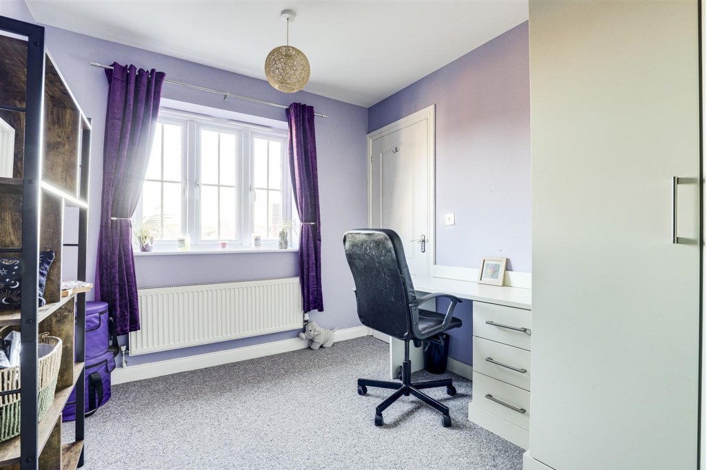 Pennyfields Boulevard, Long Eaton, NG10