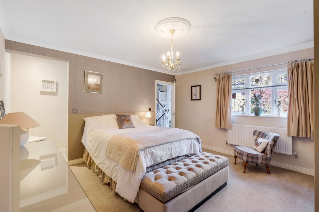 Clipstone Drive, Forest Town, NG19