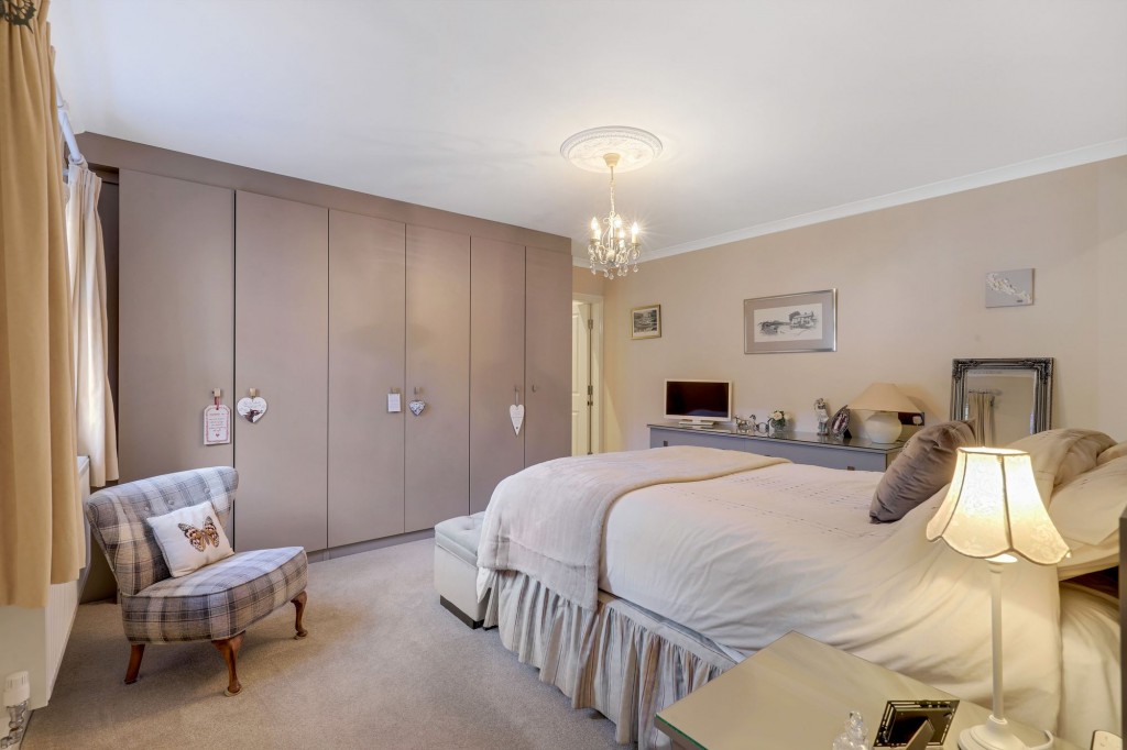 Clipstone Drive, Forest Town, NG19