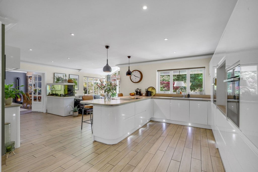 Clipstone Drive, Forest Town, NG19
