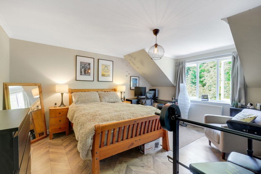 Clipstone Drive, Forest Town, NG19