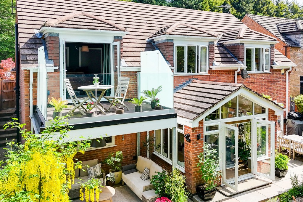 Clipstone Drive, Forest Town, NG19