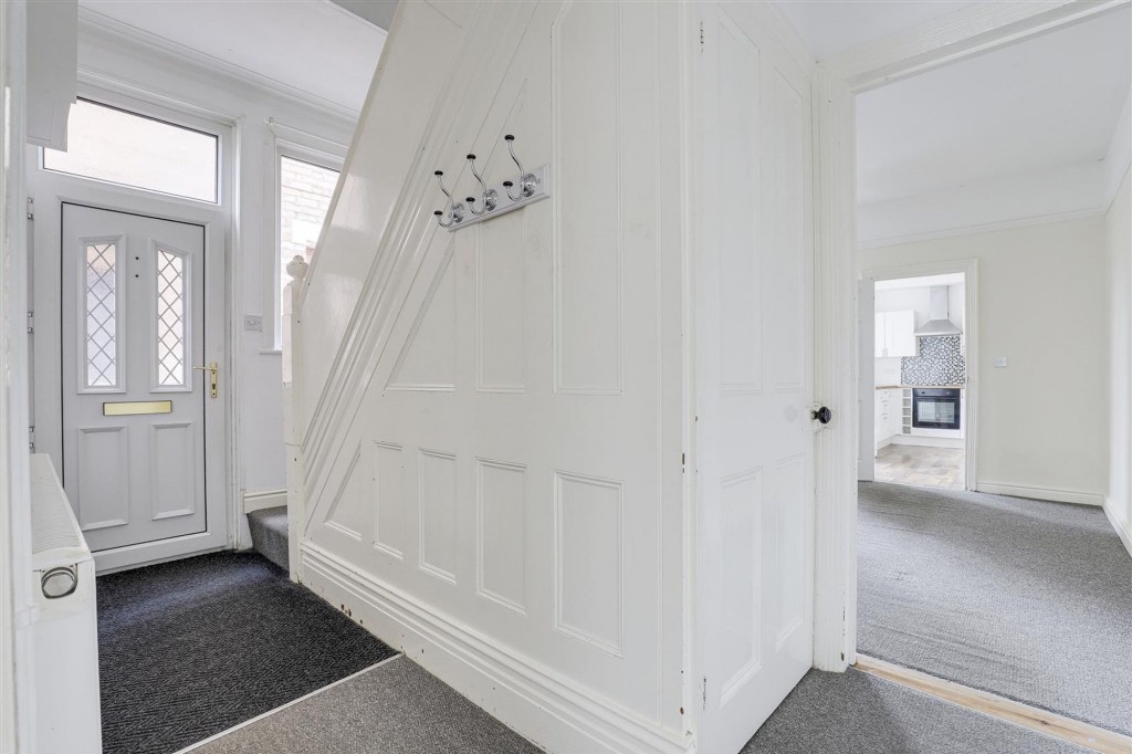 College Street, Long Eaton, NG10