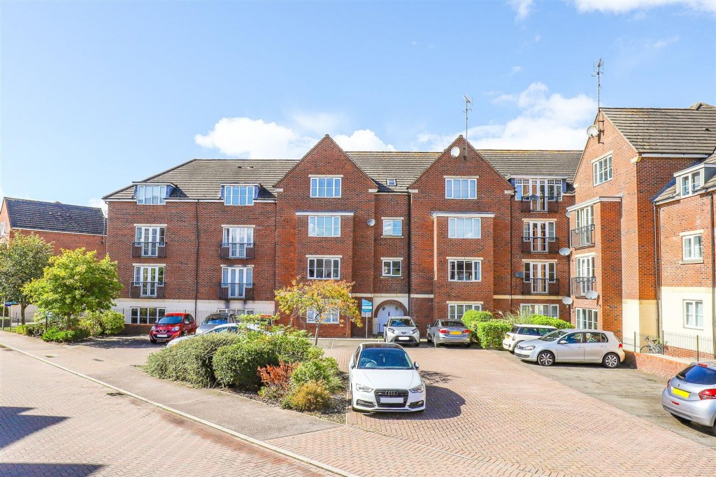 Edison Way, Arnold, NG5