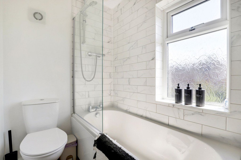 Ravenswood Road, Arnold, NG5