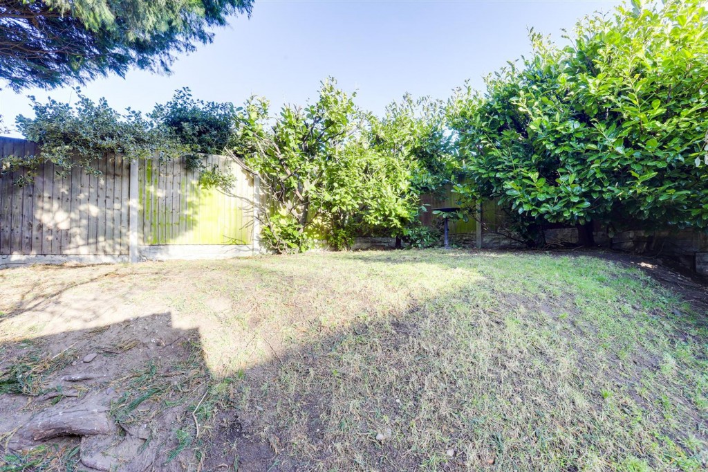 Shaldon Close, Nottingham, NG5