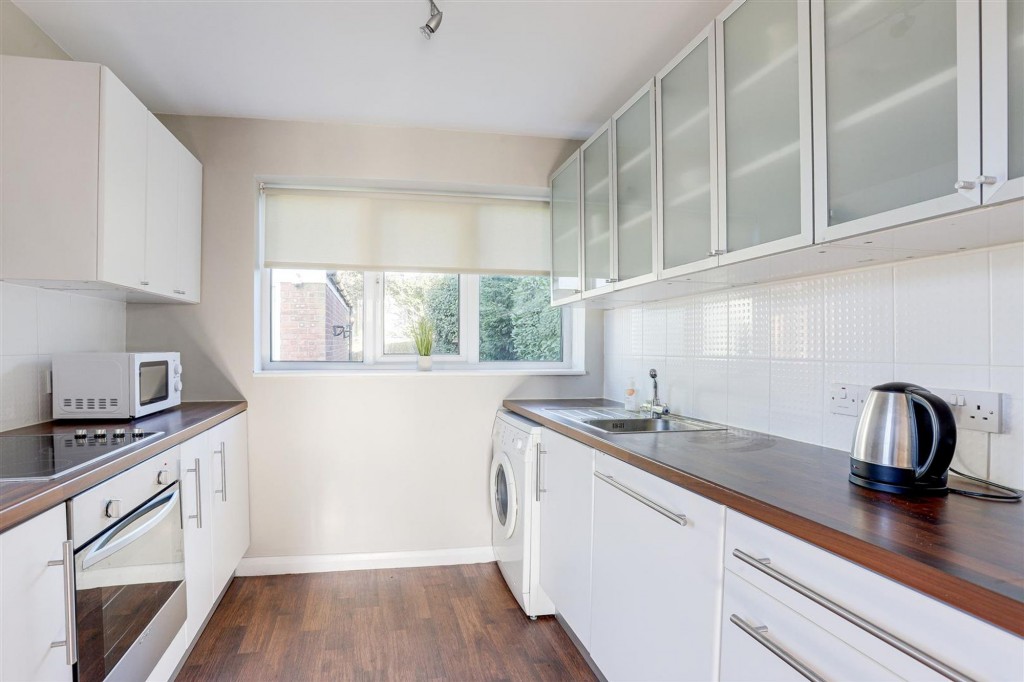 Shaldon Close, Nottingham, NG5