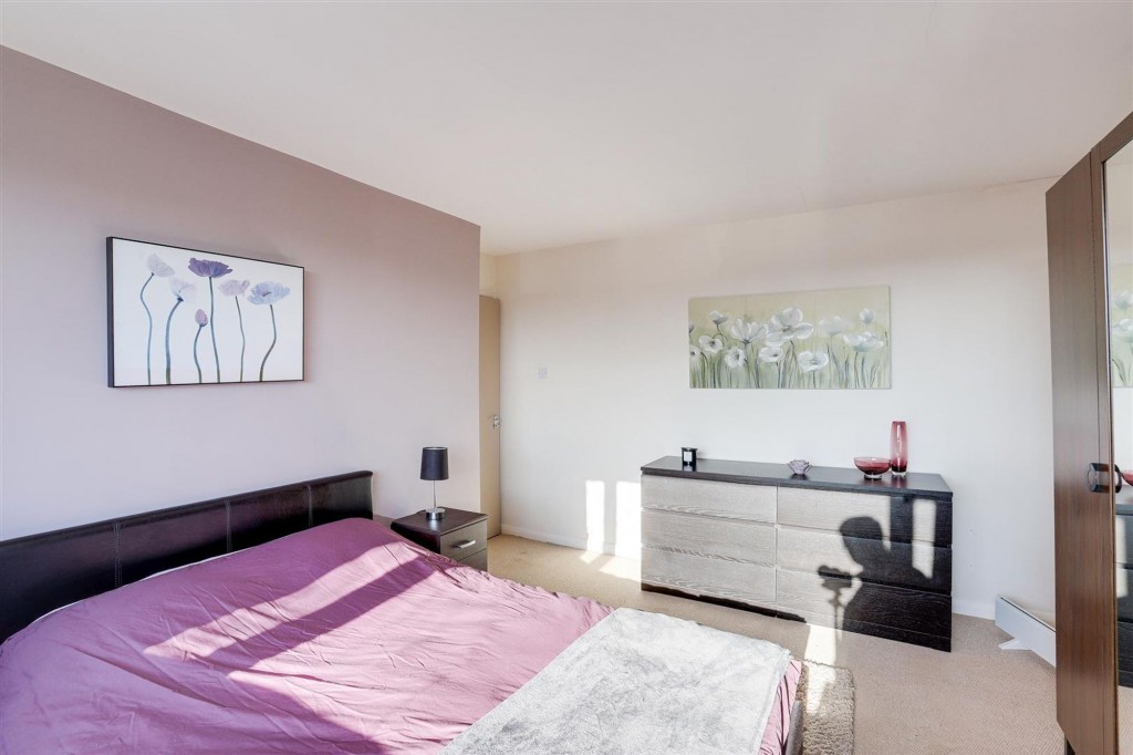 Shaldon Close, Nottingham, NG5