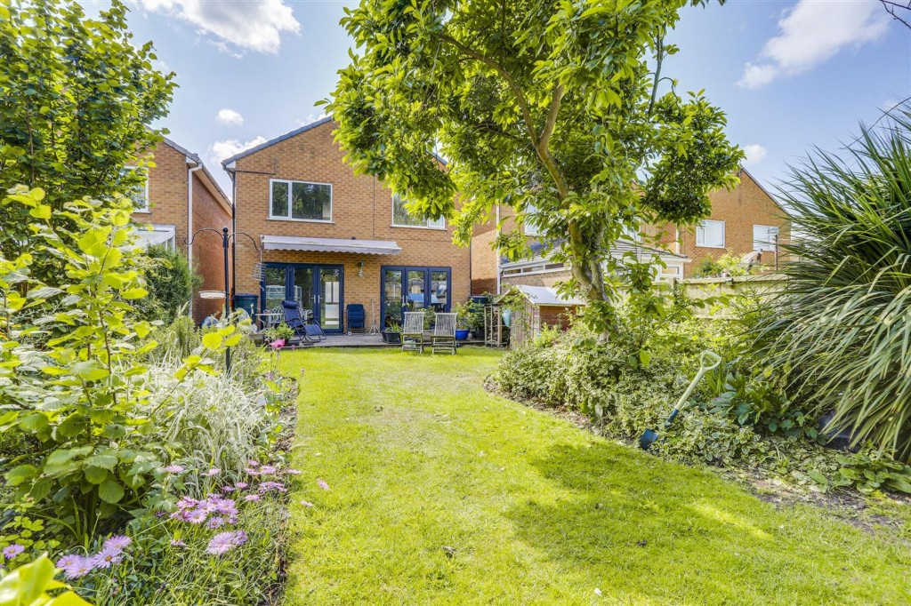 Lodge Road, Long Eaton, NG10