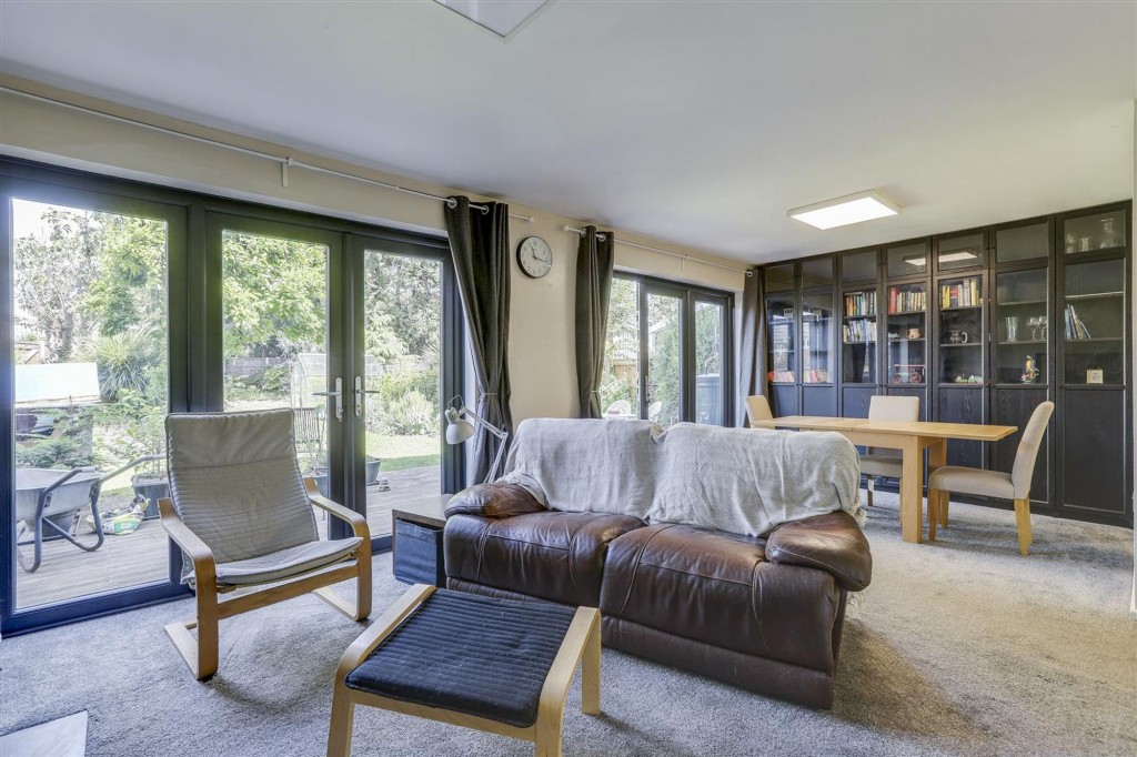 Lodge Road, Long Eaton, NG10