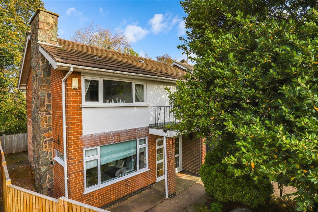 Weaverthorpe Road, Woodthorpe, NG5