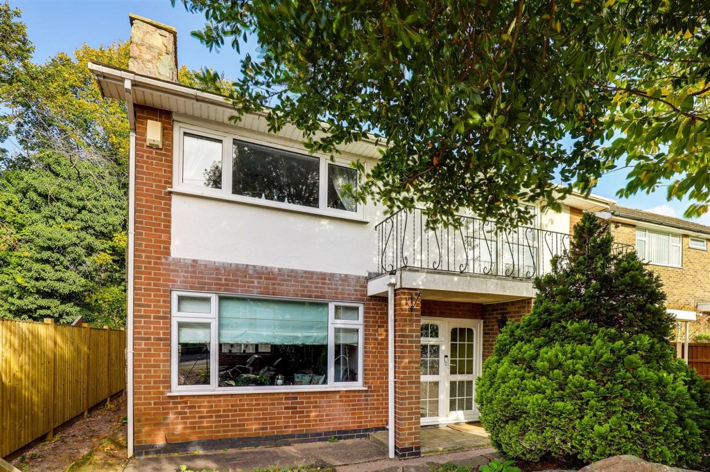 Weaverthorpe Road, Woodthorpe, NG5