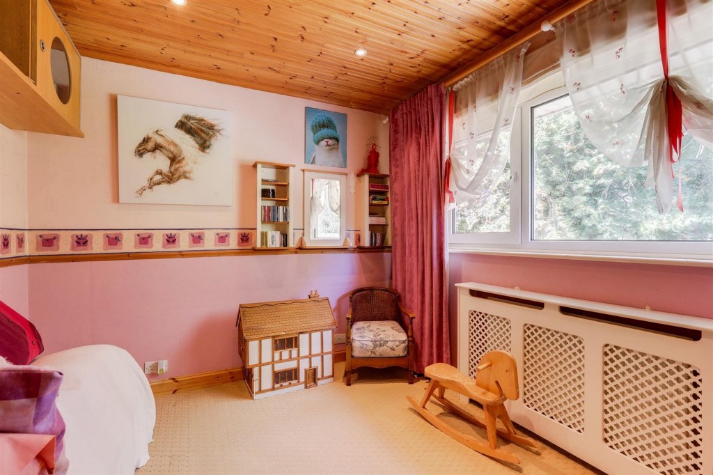 Weaverthorpe Road, Woodthorpe, NG5