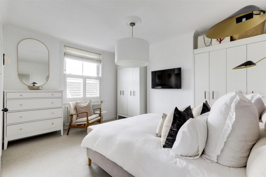 Gedling Road, Carlton, NG4