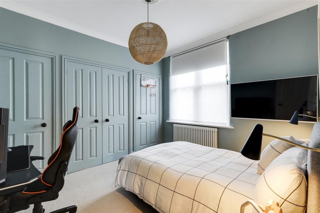 Gedling Road, Carlton, NG4