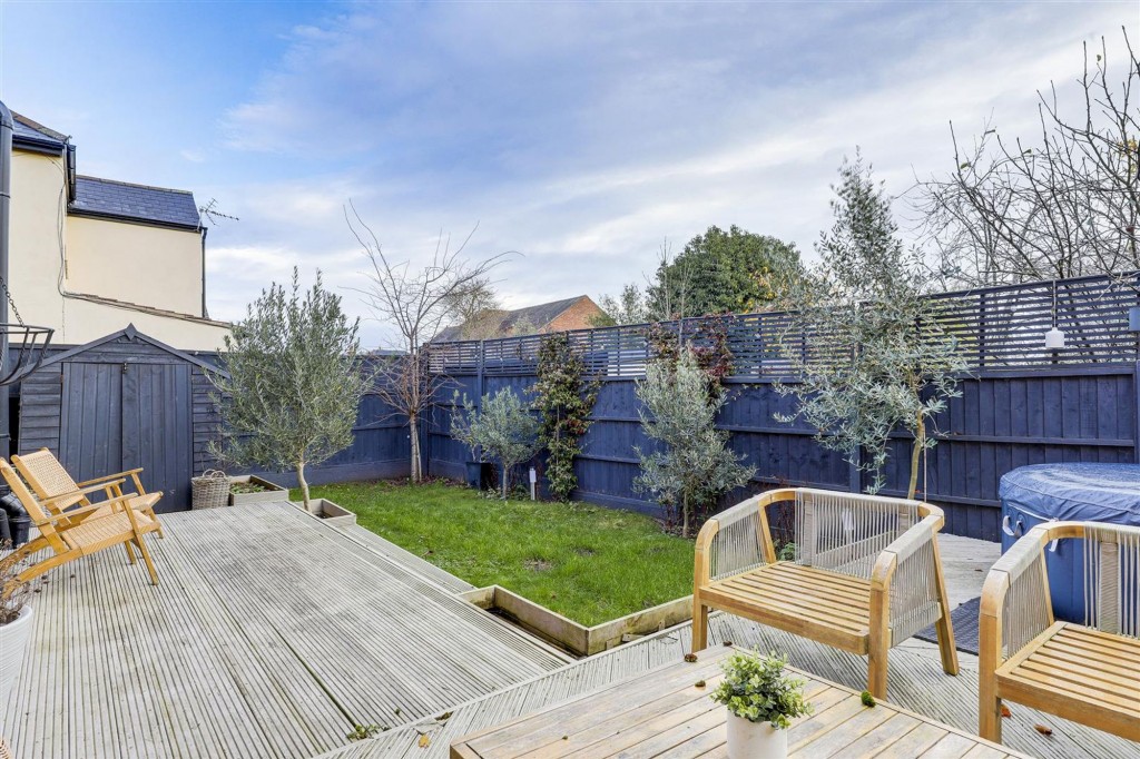 Gedling Road, Carlton, NG4