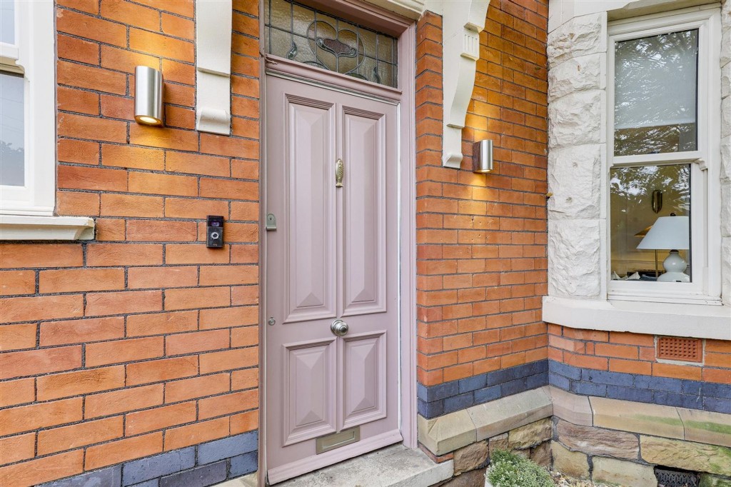 Gedling Road, Carlton, NG4