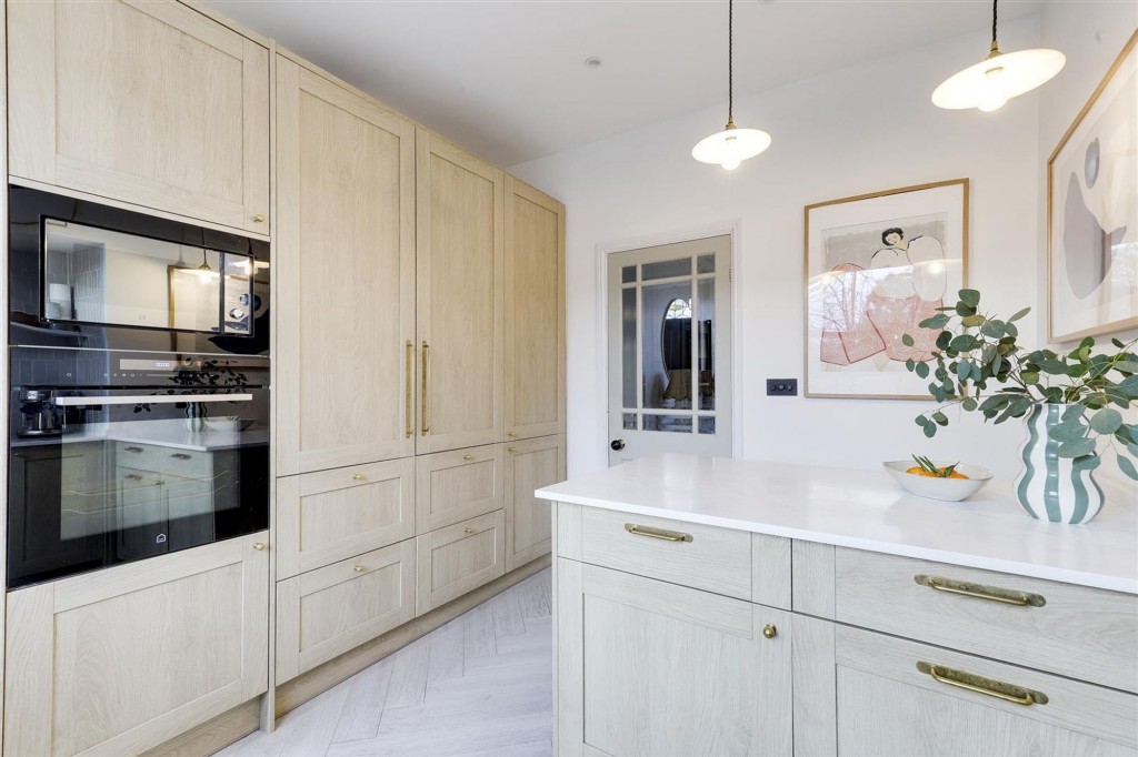 Gedling Road, Carlton, NG4