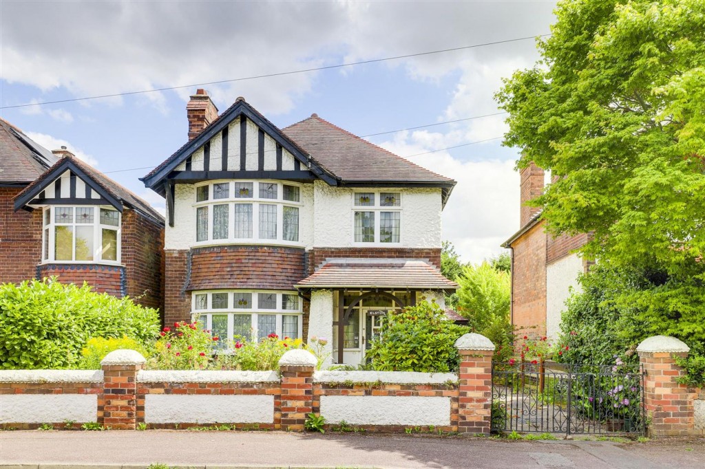 Adbolton Grove, West Bridgford, NG2