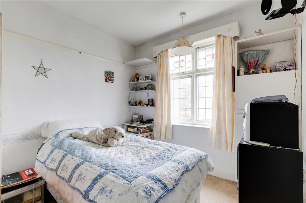 Adbolton Grove, West Bridgford, NG2