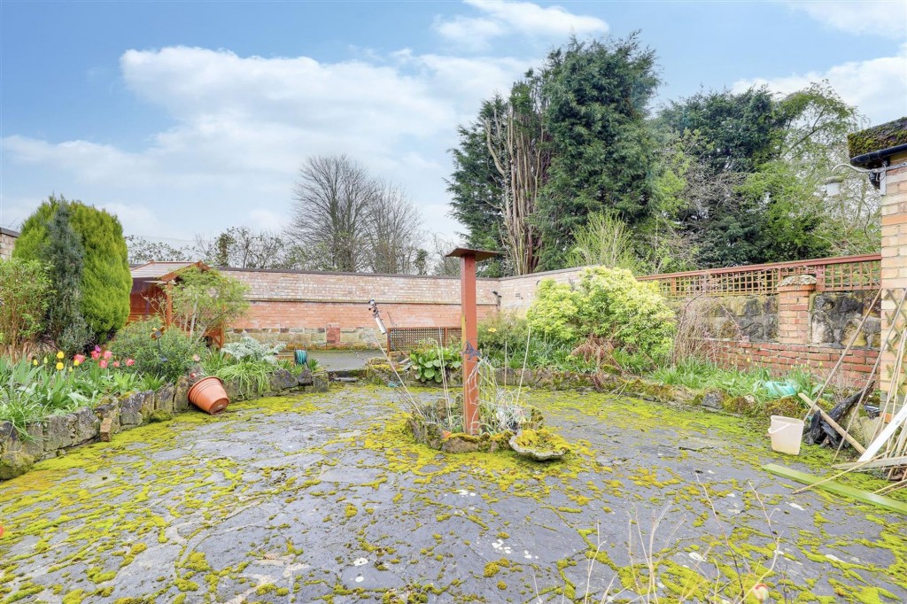 Adbolton Grove, West Bridgford, NG2