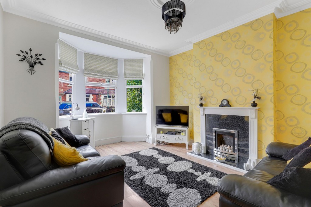 Broomhill Road, Nottingham, NG6