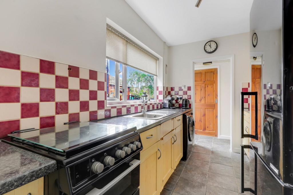 Broomhill Road, Nottingham, NG6