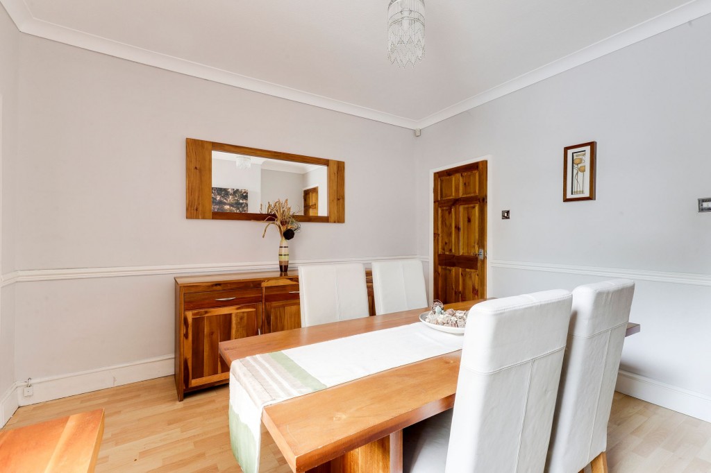 Broomhill Road, Nottingham, NG6
