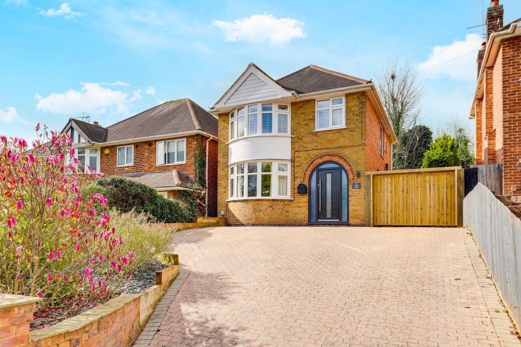 Douglas Avenue, Carlton, NG4