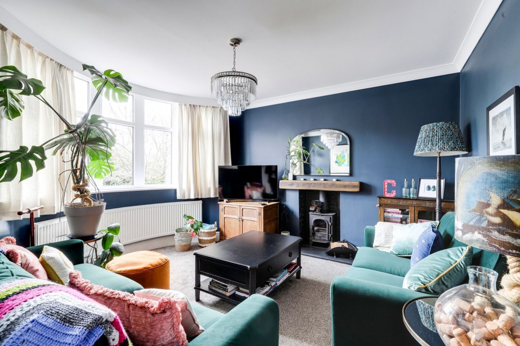 Douglas Avenue, Carlton, NG4