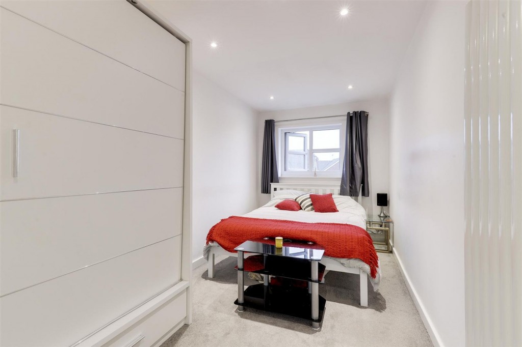 Bloomsbury Drive, Nuthall, NG16