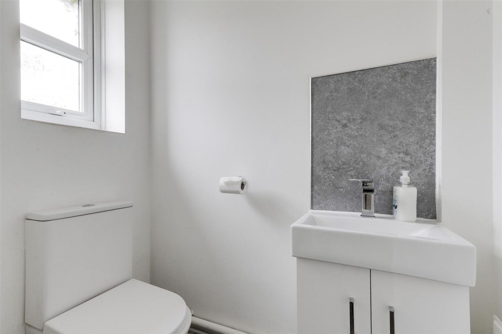 Bloomsbury Drive, Nuthall, NG16