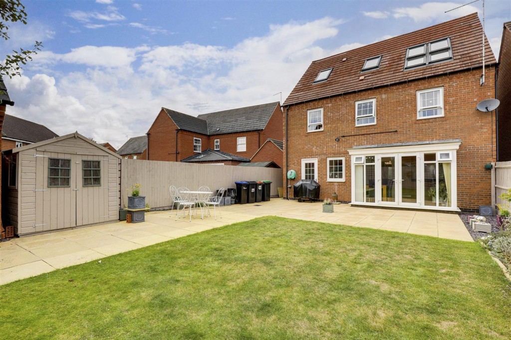 Hobben Crescent, Hucknall, NG15