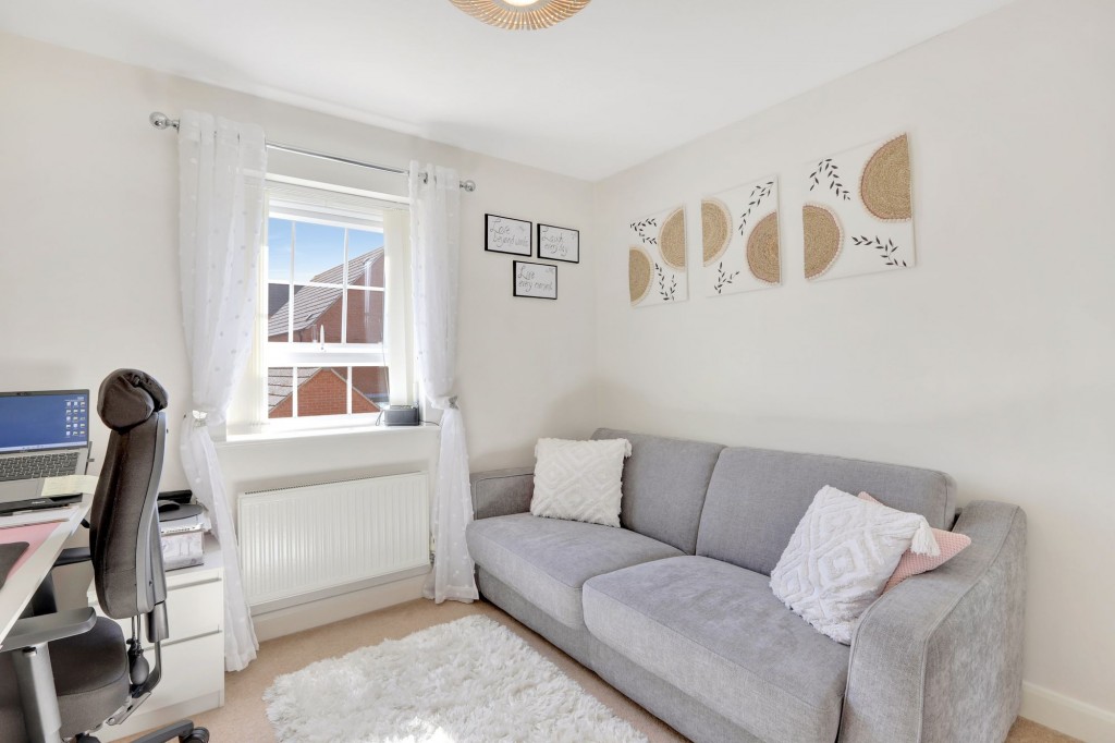 Hobben Crescent, Hucknall, NG15
