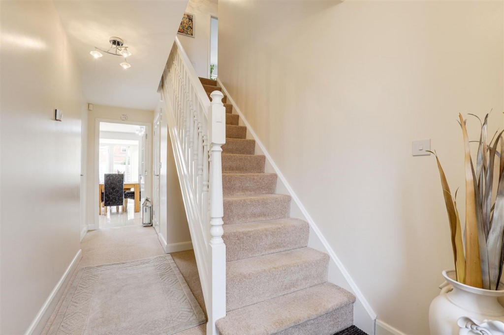 Hobben Crescent, Hucknall, NG15