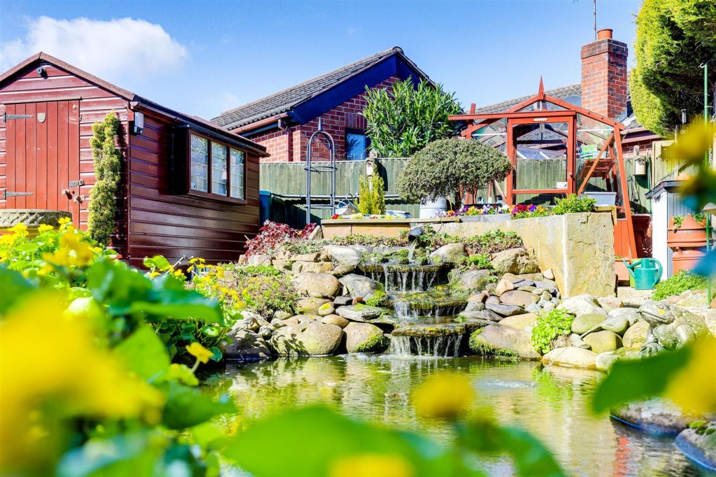Farm Avenue, Hucknall, NG15