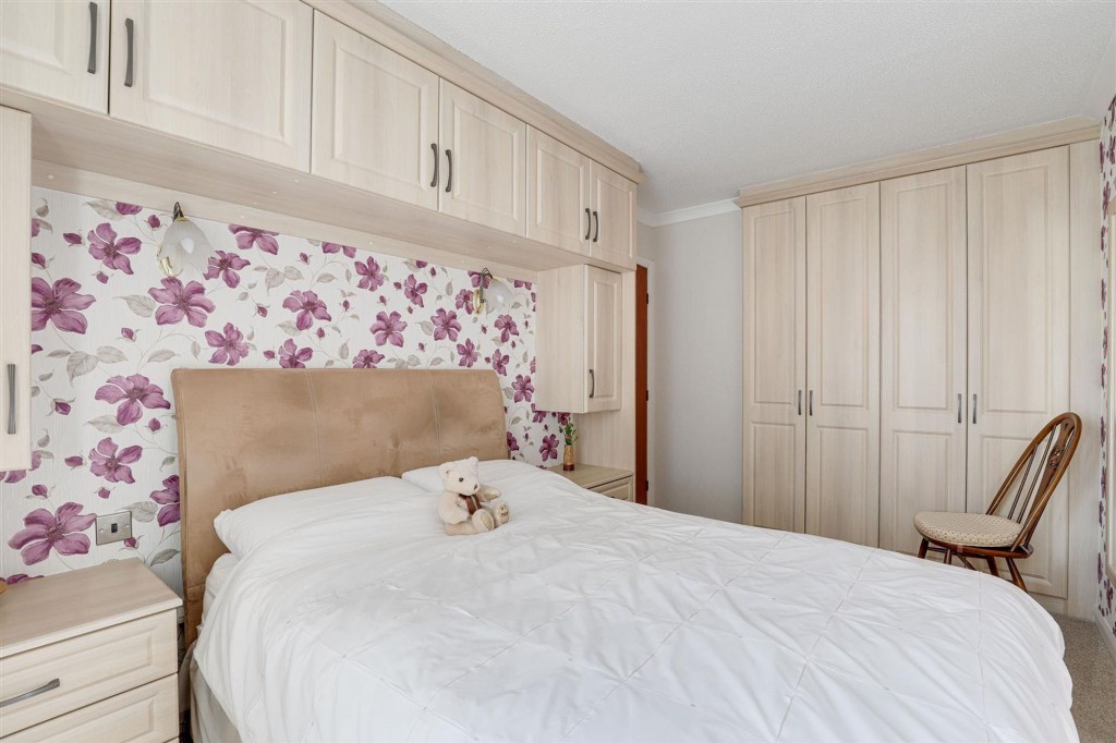 Farm Avenue, Hucknall, NG15