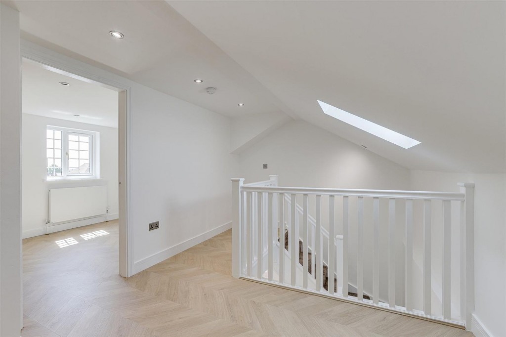 Old Bar Close, Nottingham, NG6