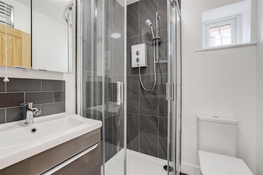 Old Bar Close, Nottingham, NG6