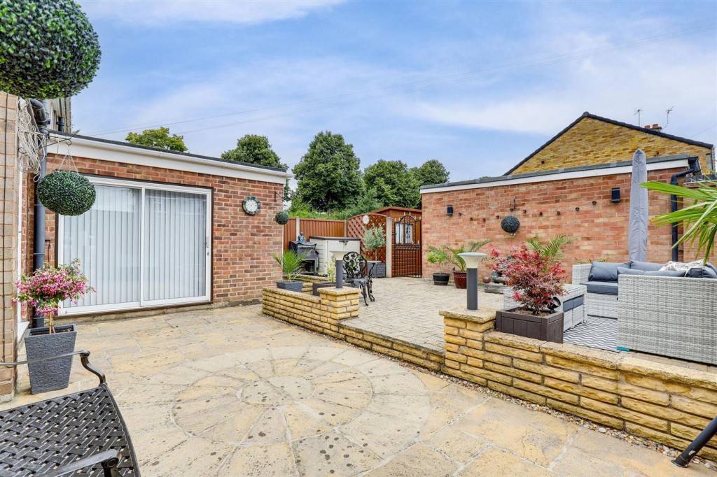 Ladbrooke Crescent, Nottingham, NG6