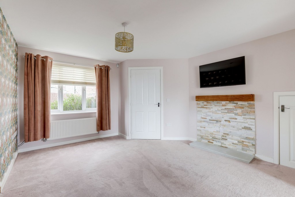Lewis Crescent, Annesley, NG15