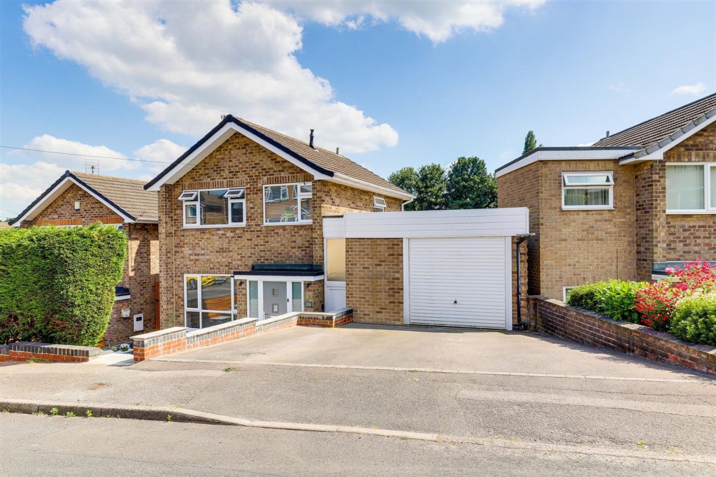 Southcliffe Road, Carlton, NG4