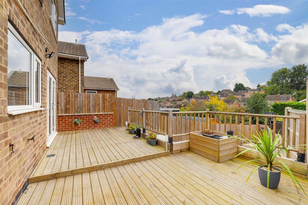 Southcliffe Road, Carlton, NG4